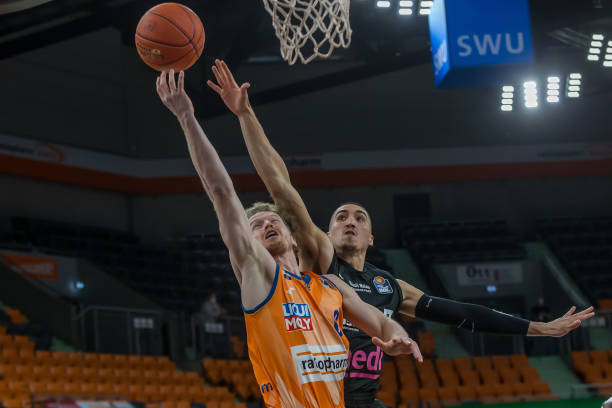 作与防守意 作与防守意